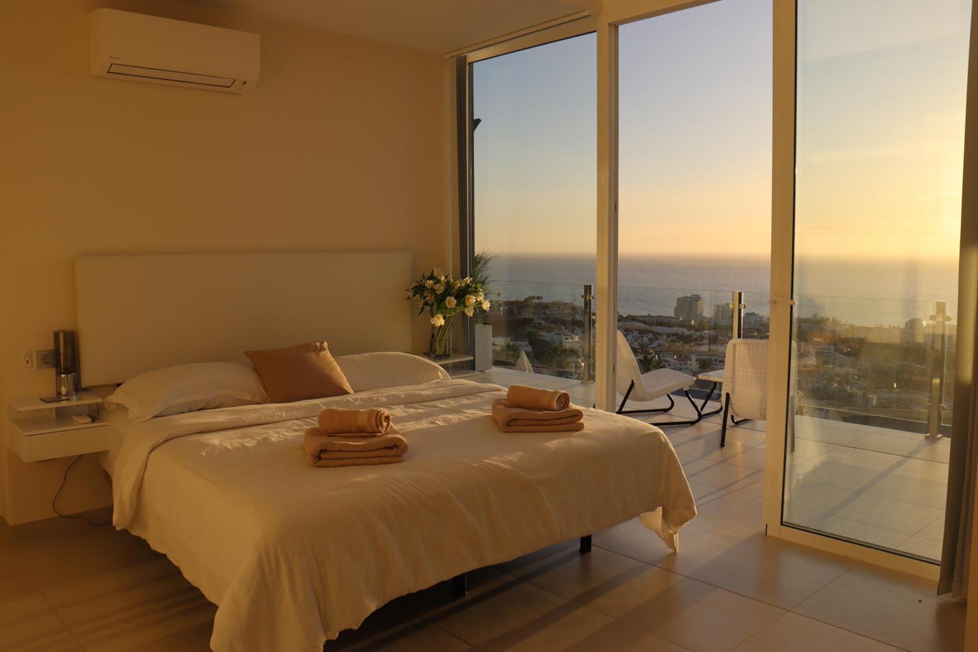 Azure Sky Villa - Panoramic Ocean View, Luxury, San Eugenio Costa Adeje  ภายนอก รูปภาพ