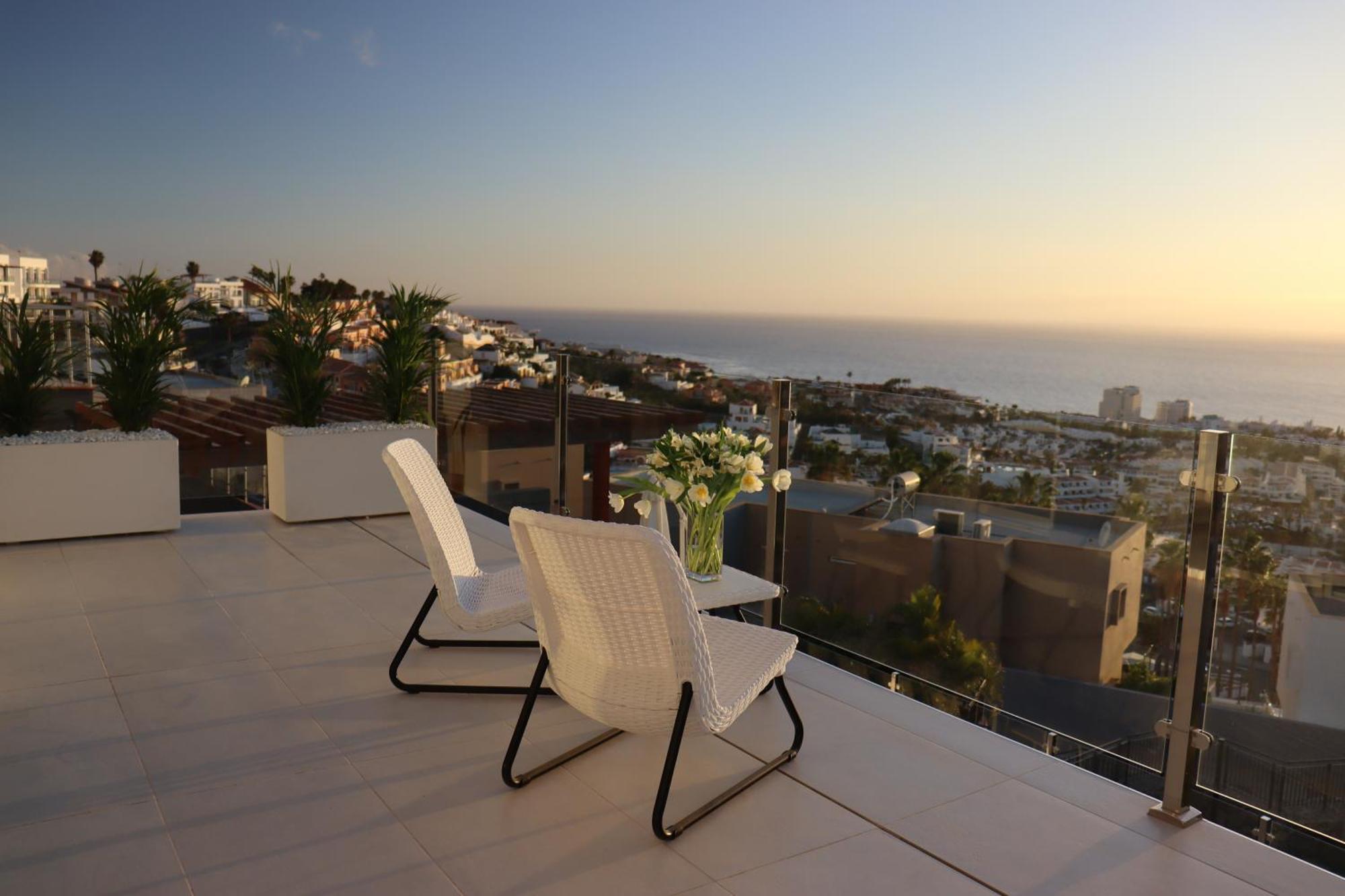 Azure Sky Villa - Panoramic Ocean View, Luxury, San Eugenio Costa Adeje  ภายนอก รูปภาพ