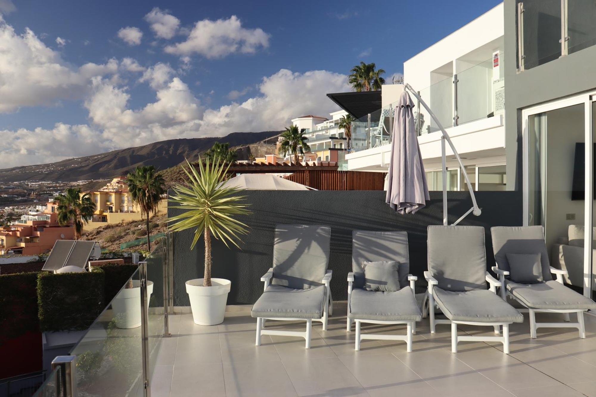 Azure Sky Villa - Panoramic Ocean View, Luxury, San Eugenio Costa Adeje  ภายนอก รูปภาพ