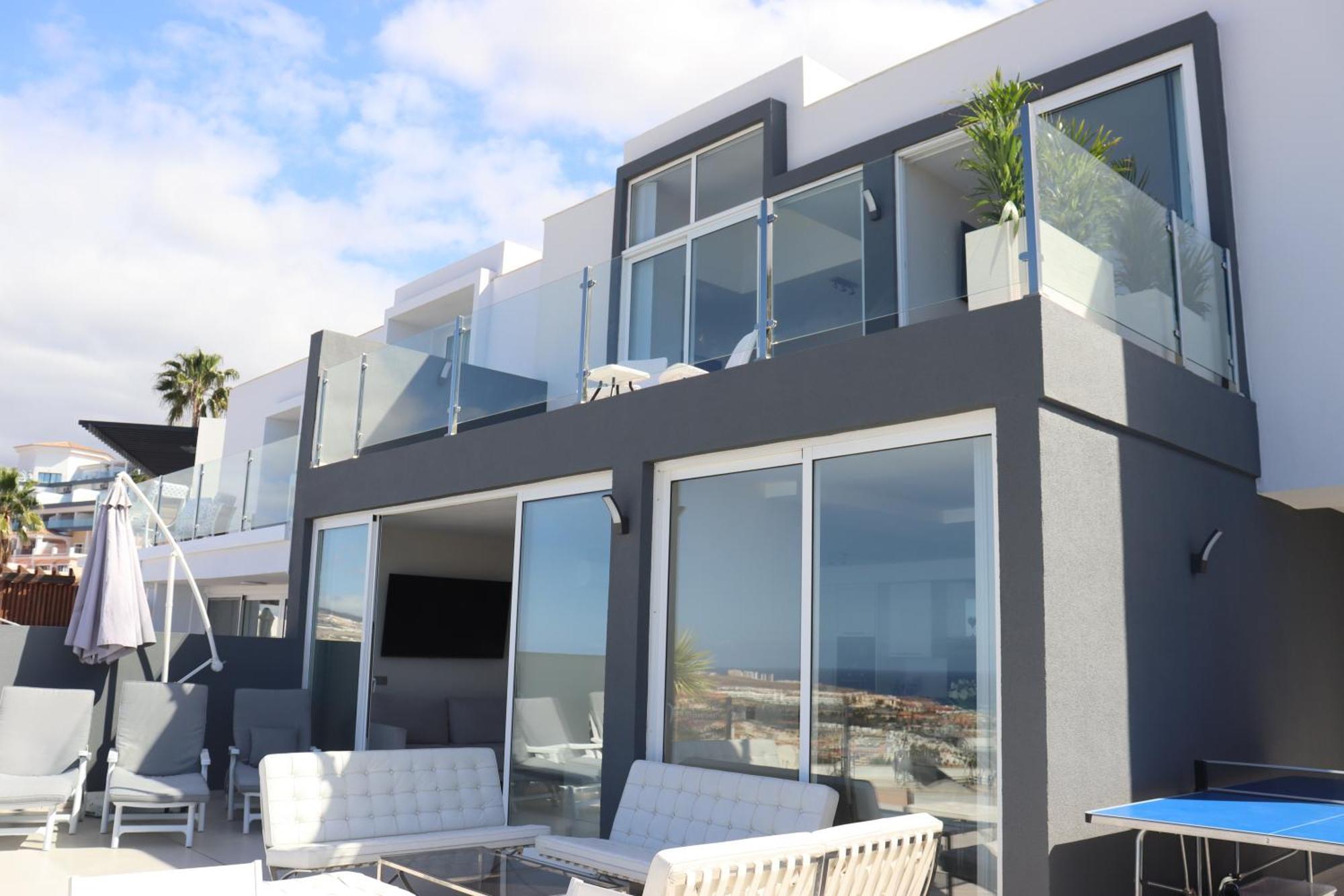 Azure Sky Villa - Panoramic Ocean View, Luxury, San Eugenio Costa Adeje  ภายนอก รูปภาพ
